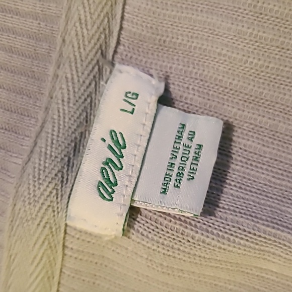 Gently Worn Aerie Oversized Corded Sweatshirt - Picture 3 of 4